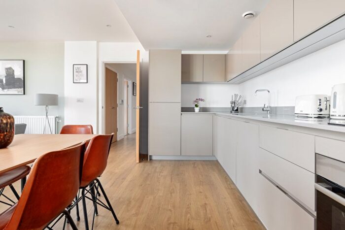 2 Bedroom Flat To Rent In Barry Blandford Way, London, E3