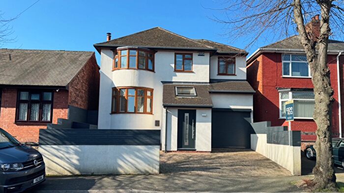 4 Bedroom Detached House For Sale In Kingsway, Ilkeston, Derbyshire, DE7