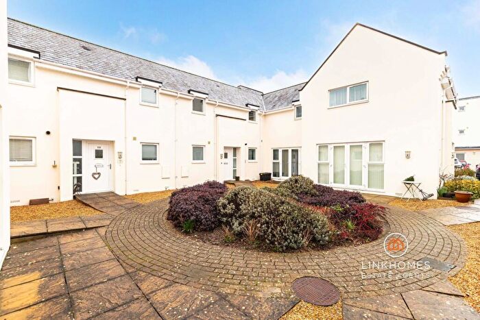 2 Bedroom Mews For Sale In Commercial Road, Poole, BH14
