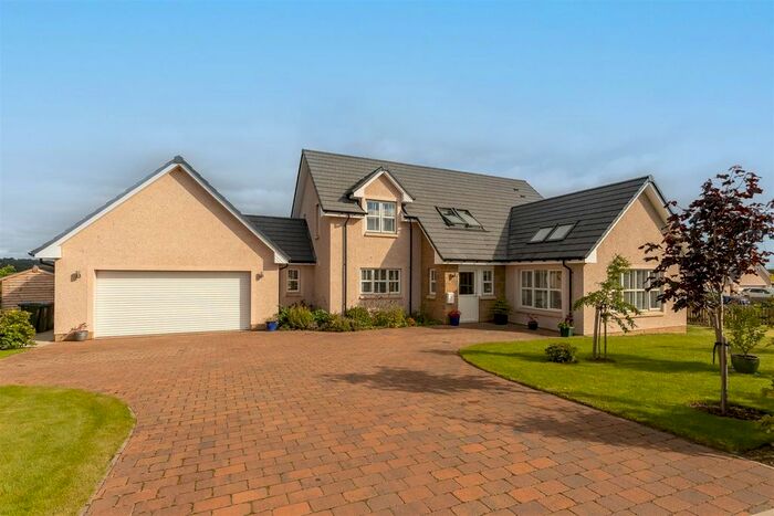4 Bedroom Detached House For Sale In Tippermuir Close, Tibbermore, Perth, PH1