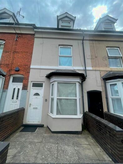 3 Bedroom Terraced House To Rent In Sycamore Road, Edgbaston, Birmingham, B66