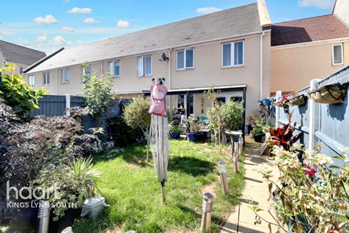 2 Bedroom Semi-Detached House For Sale In Sandpiper Way, King's Lynn, PE30