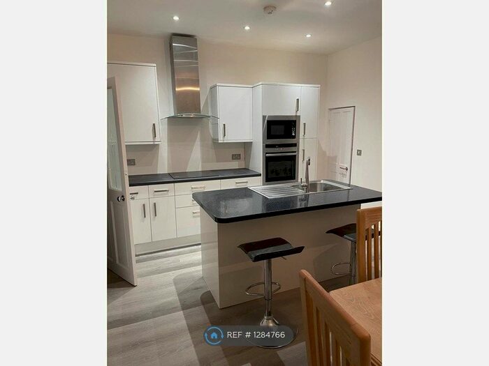 3 Bedroom Terraced House To Rent In Jarrah Cottages, Purfleet RM19