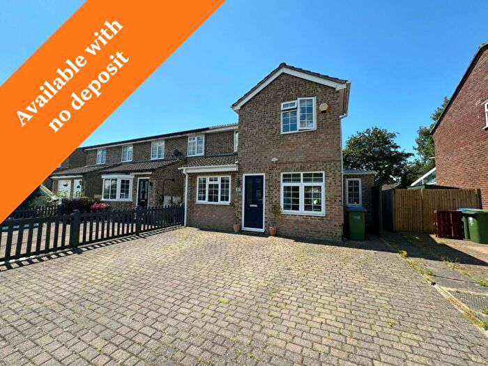 4 Bedroom End Of Terrace House To Rent In Mayridge, Fareham, Hampshire, PO14