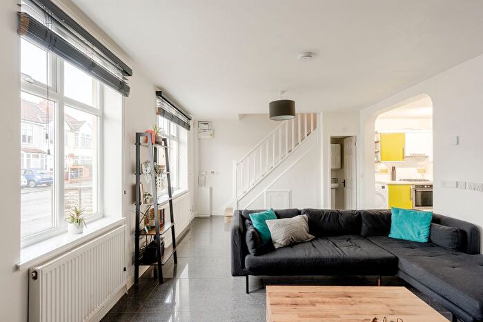 3 Bedroom Semi Detached House For Sale In Northville Road, Bristol, Gloucestershire, BS7