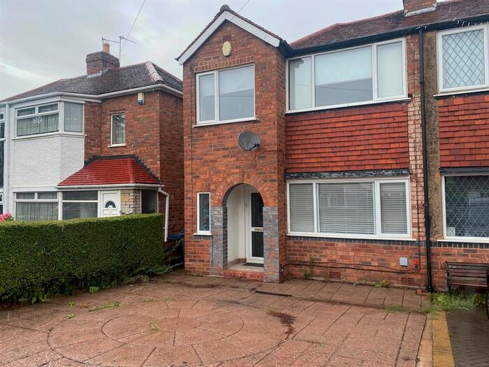 3 Bedroom Semi-Detached House To Rent In Goodway Road, Great Barr, Birmingham, B44