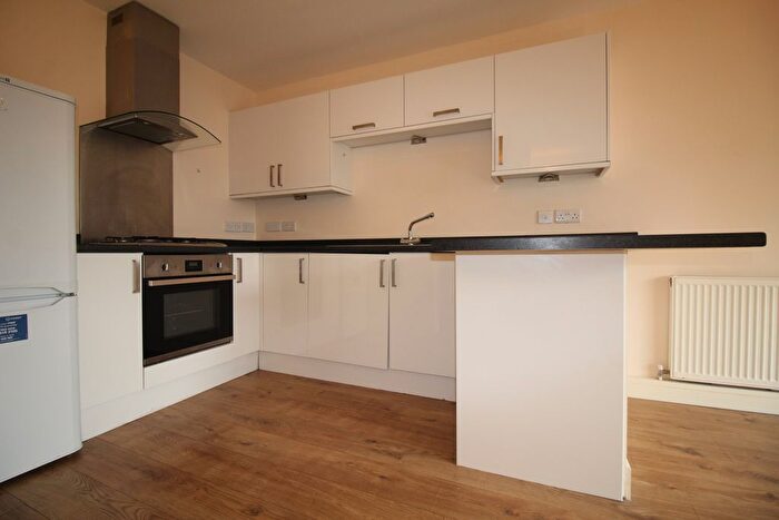 3 Bedroom Terraced House To Rent In Dorchester Road, Worcester Park, KT4