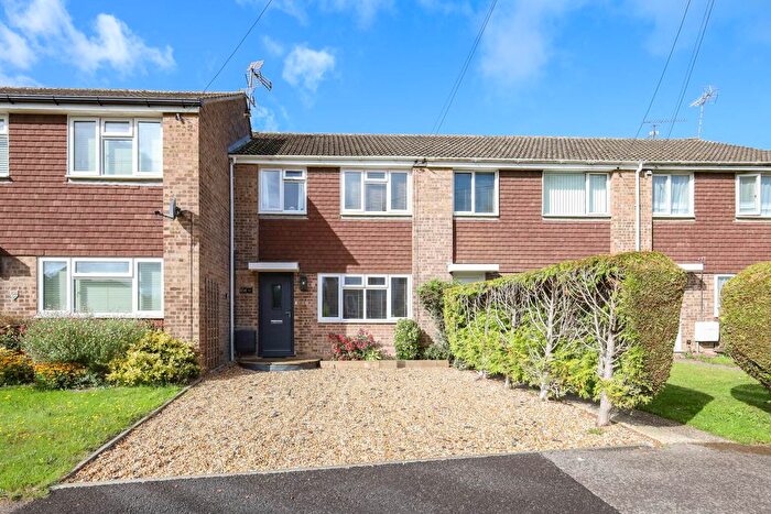 3 Bedroom Terraced House To Rent In College Road, Horsham, RH13