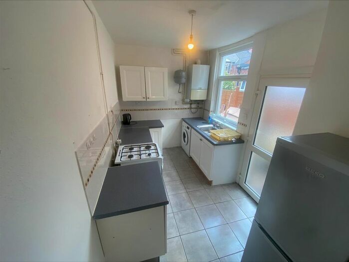2 Bedroom Property To Rent In Ullswater Street, Leicester, LE2