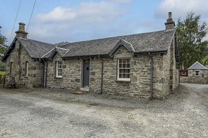2 Bedroom Semi-Detached Bungalow For Sale In Garryside, Blair Atholl, PH18