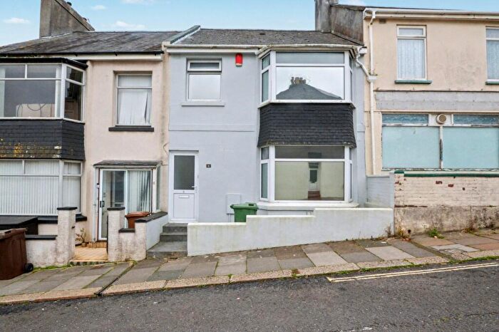 3 Bedroom Terraced House For Sale In West Hill Road, Plymouth, Devon, PL4