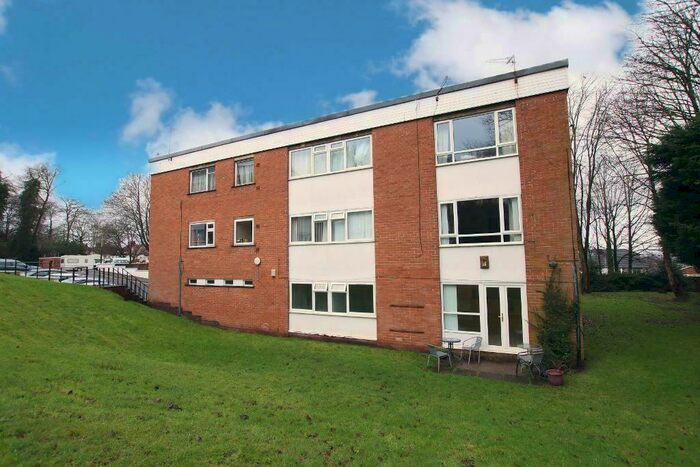 2 Bedroom Apartment To Rent In Rosehill Court, Woolton, Liverpool, L25