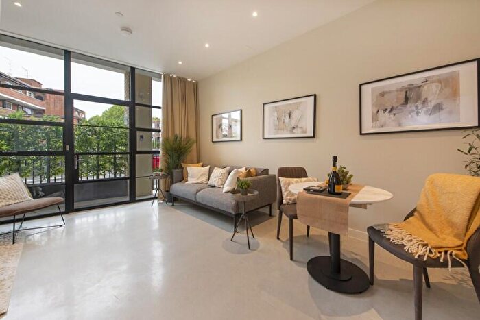 1 Bedroom Apartment To Rent In Hampshire Street, Kentish Town, NW5