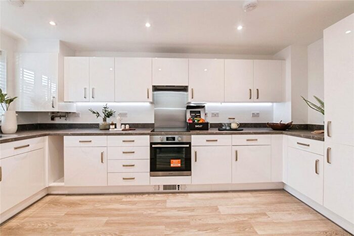 4 Bedroom Terraced House For Sale In Alphington, Exeter, Devon, EX2