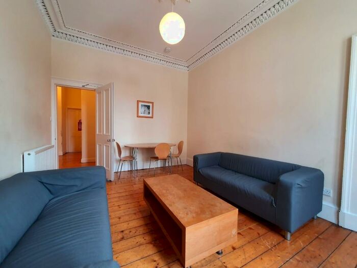 3 Bedroom Flat To Rent In Dalry Road, Dalry, Edinburgh, EH11