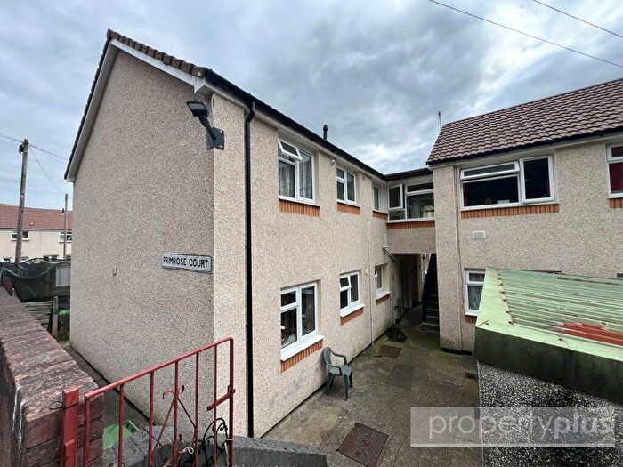 2 Bedroom Apartment For Sale In Primrose Court, Tonyrefail, Rhondda Cynon Taff, CF39