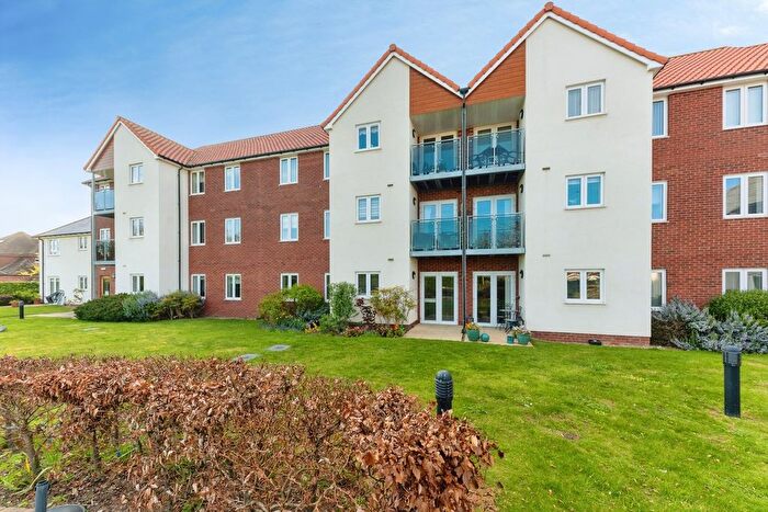 1 Bedroom Property For Sale In Taylors Avenue, Cleethorpes, DN35