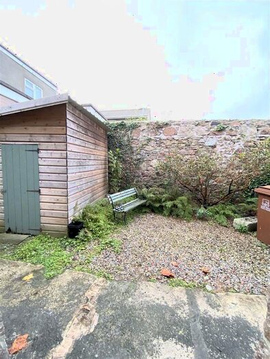 2 Bedroom Cottage To Rent In Fore Street, Ivybridge, PL21