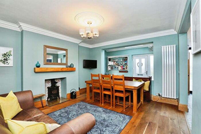 5 Bedroom Detached House For Sale In Gainsborough Road, Bole, Retford, DN22