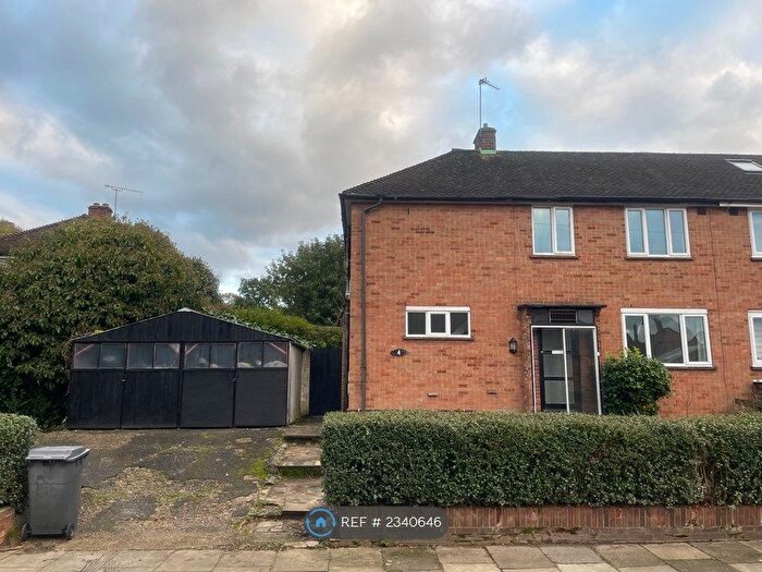 3 Bedroom Semi-Detached House To Rent In Arundel Road, Cockfosters, Barnet, EN4