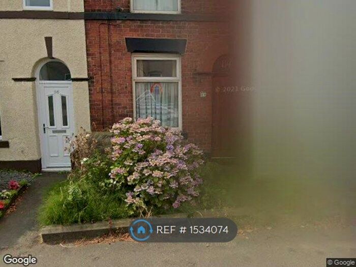 2 Bedroom Terraced House To Rent In Wash Lane, Bury, BL9