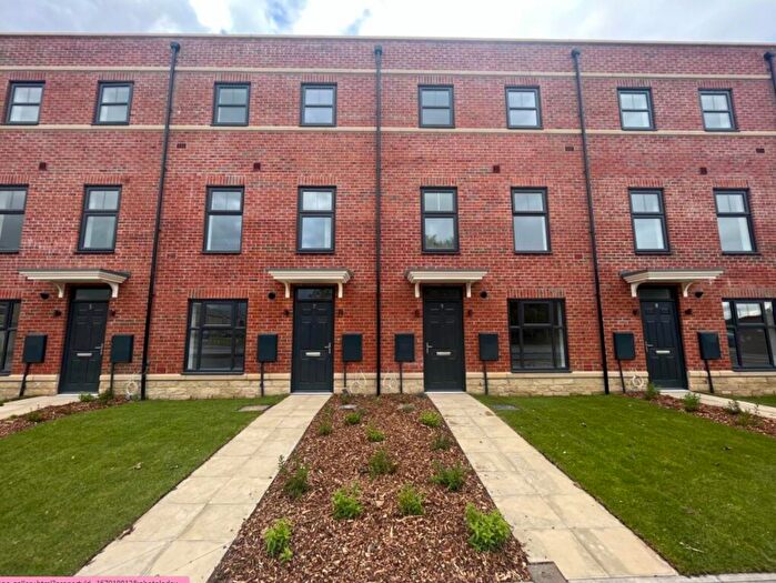 2 Bedroom Terraced House To Rent In Acacia Terrace, Seacroft, Leeds, LS14