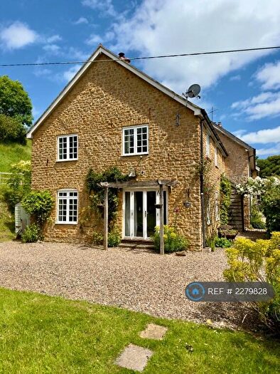 3 Bedroom Semi-Detached House To Rent In Shipton Gorge, Bridport, DT6