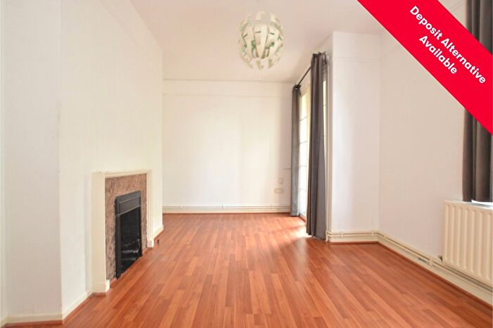1 Bedroom Flat To Rent In Leigham Avenue, London, SW16