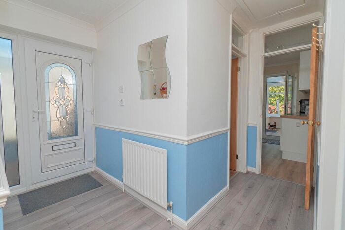 2 Bedroom Semi-Detached Bungalow For Sale In Millfield Road, Ramsgate, CT12