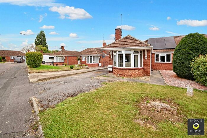 3 Bedroom Semi-Detached Bungalow For Sale In Laura Close, Longlevens, GL2