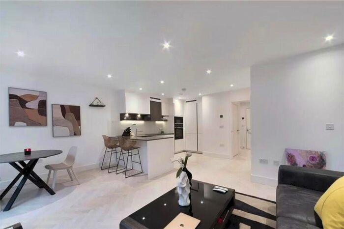 2 Bedroom Flat To Rent In Caledonian Road, N7