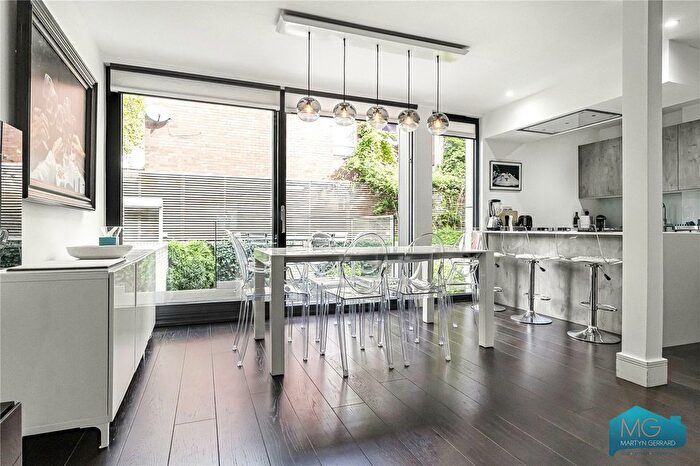 4 Bedroom Terraced House For Sale In Wiblin Mews, Kentish Town, London, NW5