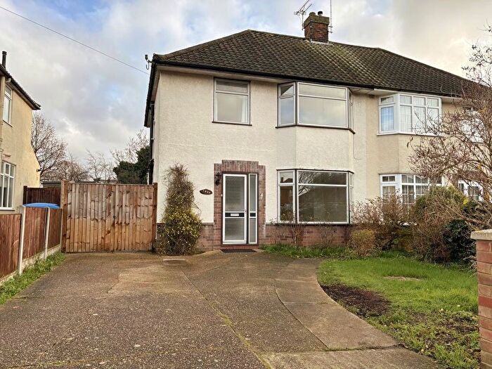 3 Bedroom Semi-Detached House To Rent In Ladywood Road, Ipswich, Suffolk, IP4