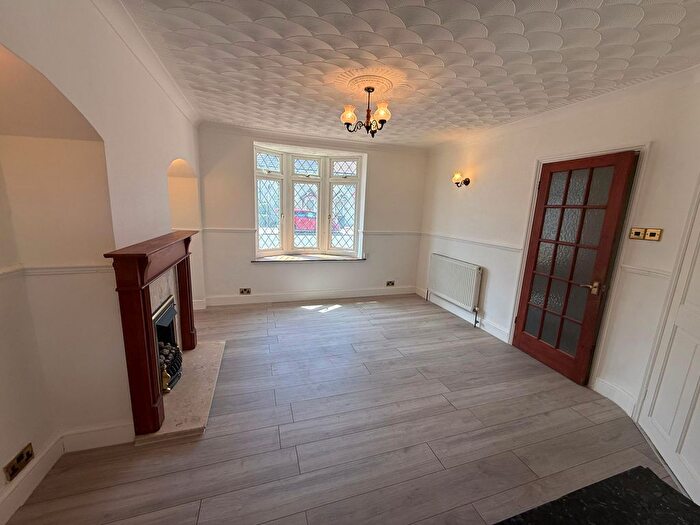 2 Bedroom Terraced House To Rent In Hunters Hall Road, Dagenham, RM10