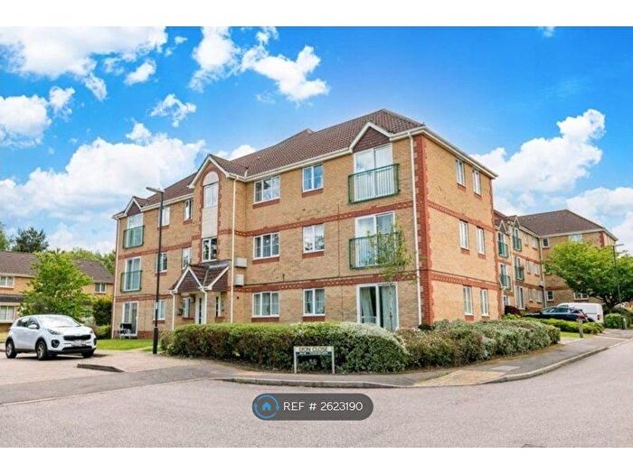 2 Bedroom Flat To Rent In Maidenbower, Crawley, RH10