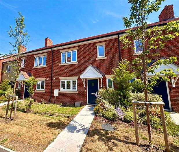 3 Bedroom Terraced House To Rent In Lake Avenue, Mytchett, Camberley, Surrey, GU16