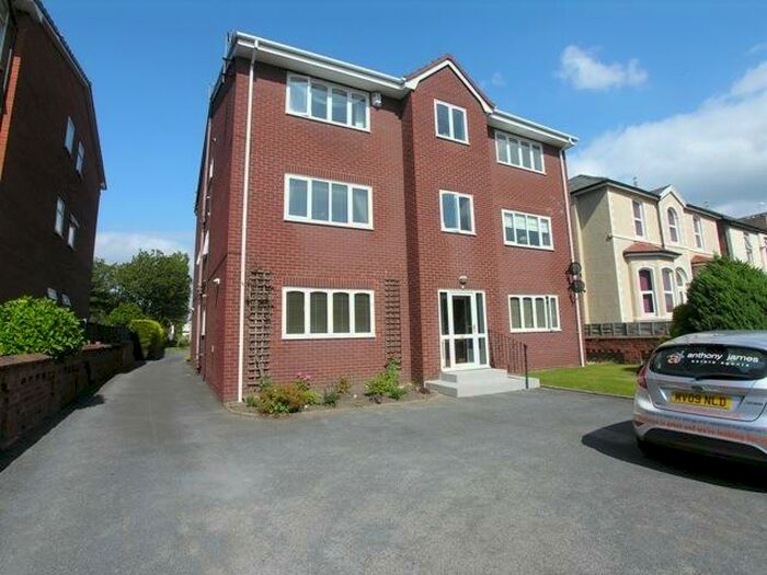 2 Bedroom Apartment To Rent In Alexandra Broadway, Alexandra Road, Southport, Merseyside, PR9