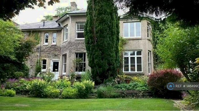 2 Bedroom Flat To Rent In Egbert House, Winchester, SO23