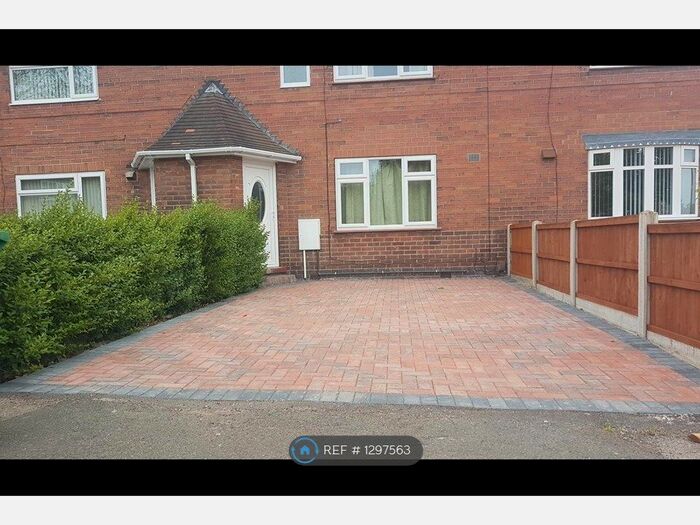 3 Bedroom Terraced House To Rent In Gainsford Crescent, Nottingham NG5