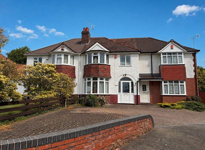 3 Bedroom Terraced House For Sale In Epwell Road, Kingstanding, Birmingham, B44