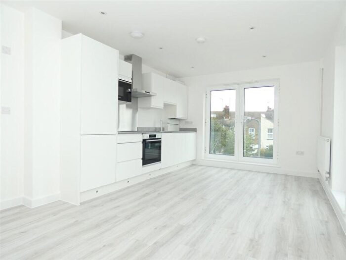 1 Bedroom Apartment To Rent In Gladstone Road, Whitstable, CT5