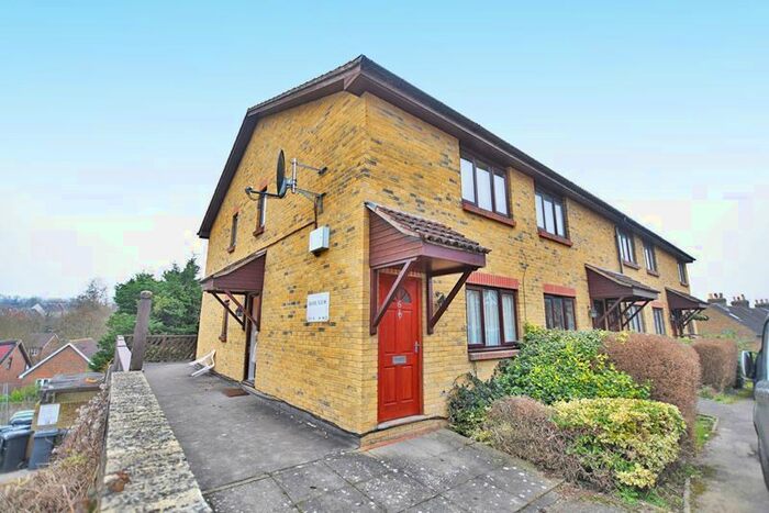 1 Bedroom Maisonette To Rent In Church Street, Tovil, Maidstone, ME15