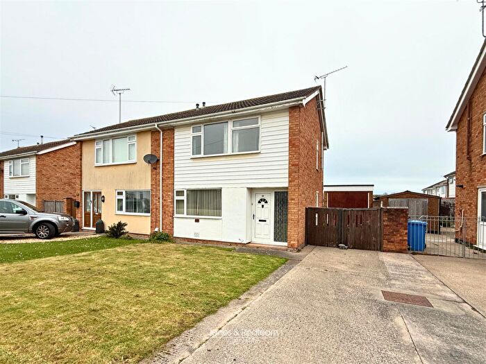 3 Bedroom Semi-Detached House For Sale In Holland Park Drive, Rhyl, LL18