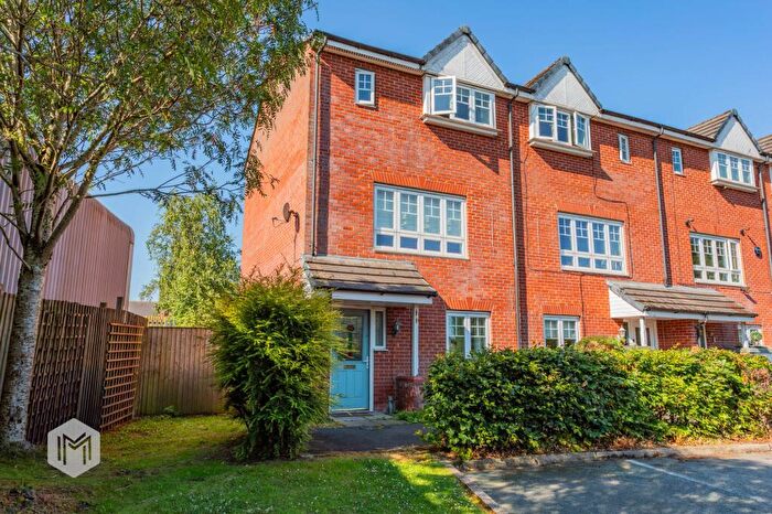 4 Bedroom Town House To Rent In Evergreen Avenue, Horwich, BL6
