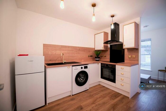 1 Bedroom Flat To Rent In Union Street, Oldham, OL1