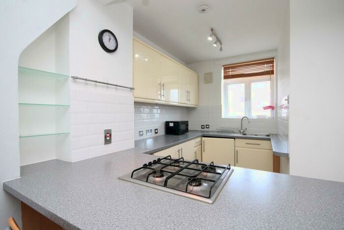 1 Bedroom Flat To Rent In Kenbrook House, Leighton Road, Kentish Town, NW5