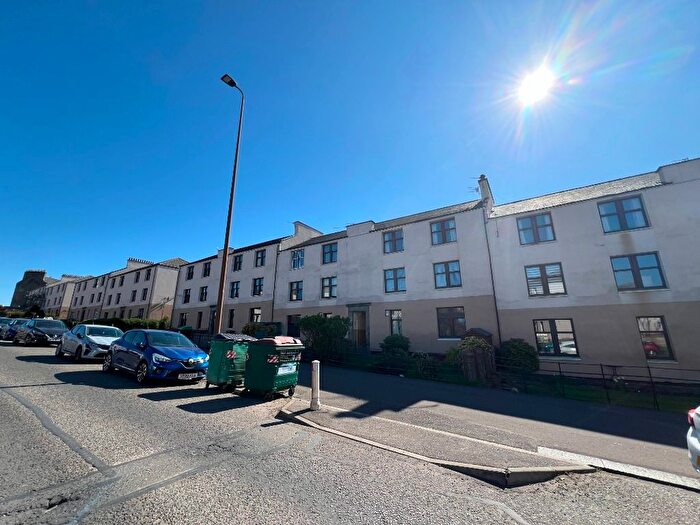 2 Bedroom Flat To Rent In Caird Avenue, Dundee, DD3