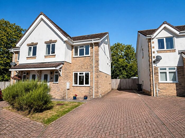 4 Bedroom Semi Detached House To Rent In Manor Gardens, Millbrook, Cornwall, PL10