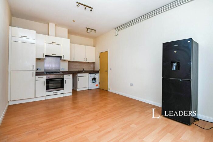 2 Bedroom Apartment To Rent In Station Road, Redhill, RH1