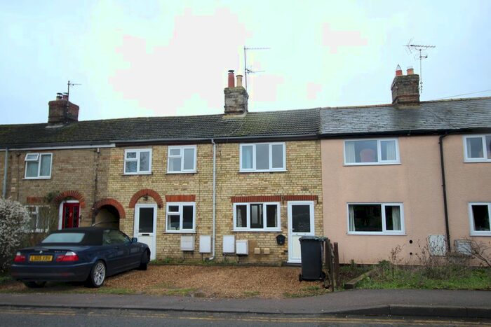 2 Bedroom Terraced House To Rent In Hitchin Road, Henlow, SG16